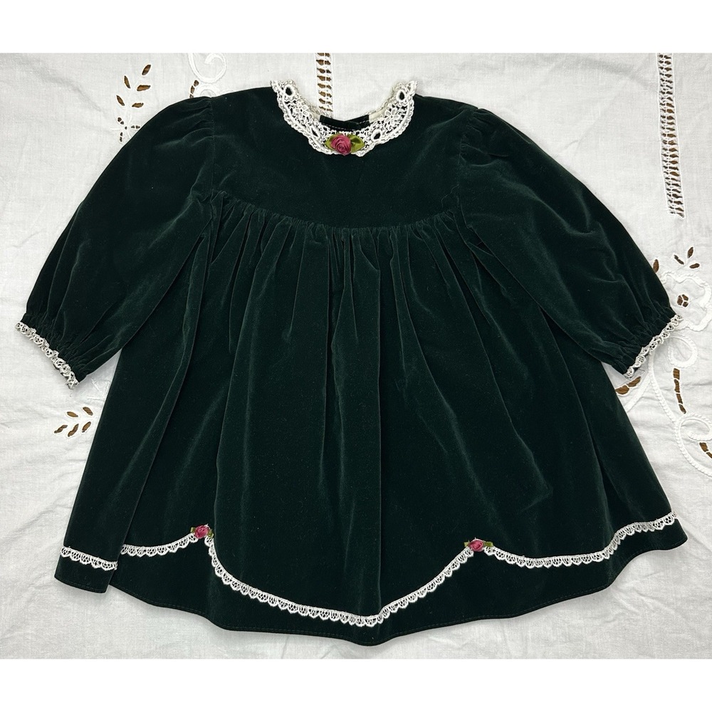 Jo Lene Made In USA -Vintage- 2T Green Velvet - Lace Rosettes